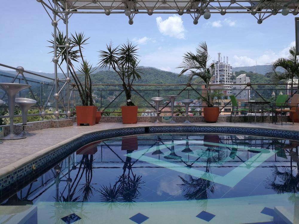 Hotel Villavicencio Plaza ภายนอก รูปภาพ